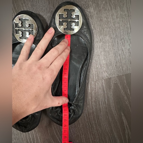 TORY BURCH FLATS LEATHER - Picture 3 of 4